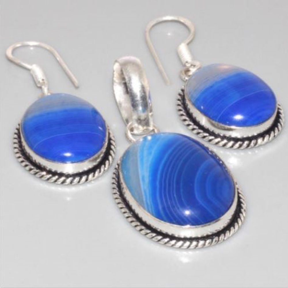 Blue Lace Onyx Earrings and Pendant Set